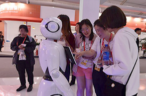 新正源迎賓機(jī)器人